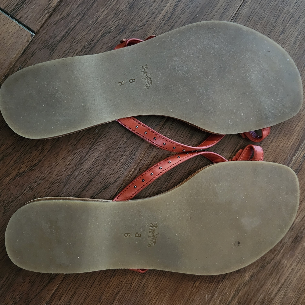 Coach Women's Tan and Burnt Orange Thong Flip Flops Sandals, Size 8B - Picture 4 of 4